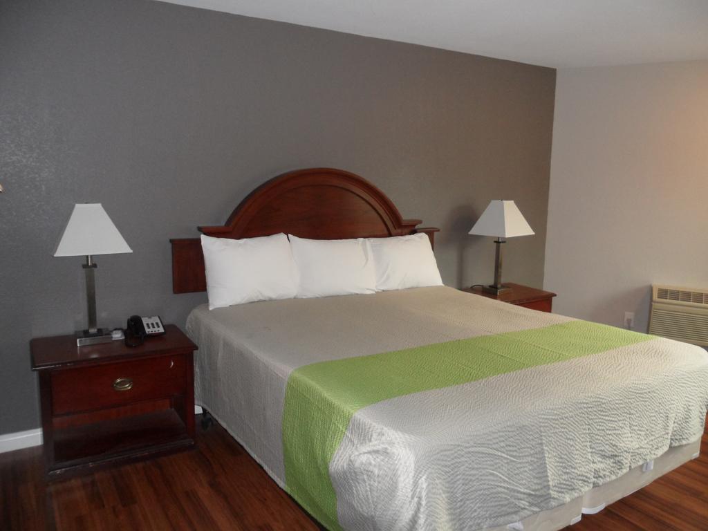 Econo Lodge Gorman エクステリア 写真